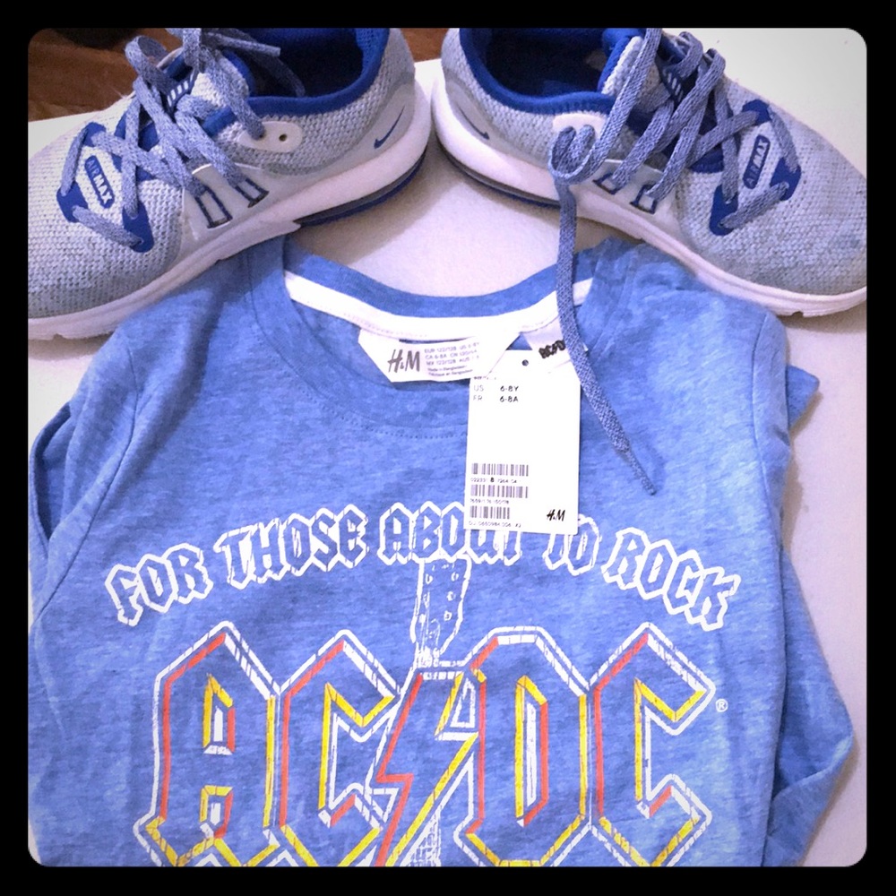 BUNDLE AIR MAX AND H&M LS BAND SHIRT